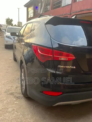 Hyundai Santa Fe 2015 Black