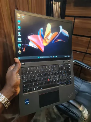 Laptop Lenovo ThinkPad T14 G3 8GB Intel Core i5 SSD 256GB