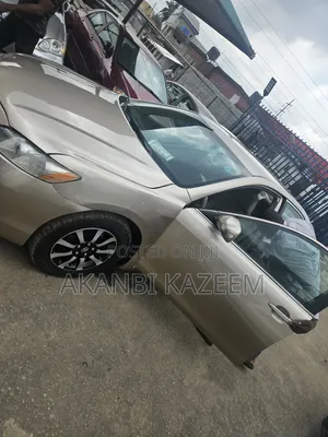 Toyota Camry 2.2 GL 2008 Gold