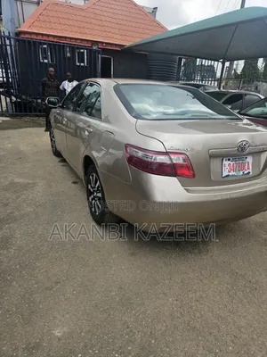 Toyota Camry 2.2 GL 2008 Gold