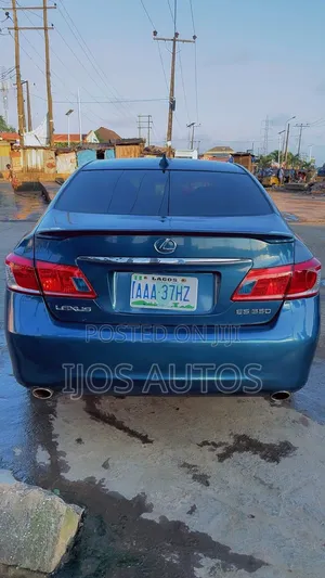 Lexus ES 350 2010 Blue