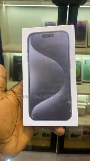 New Apple iPhone 15 Pro 256 GB Black