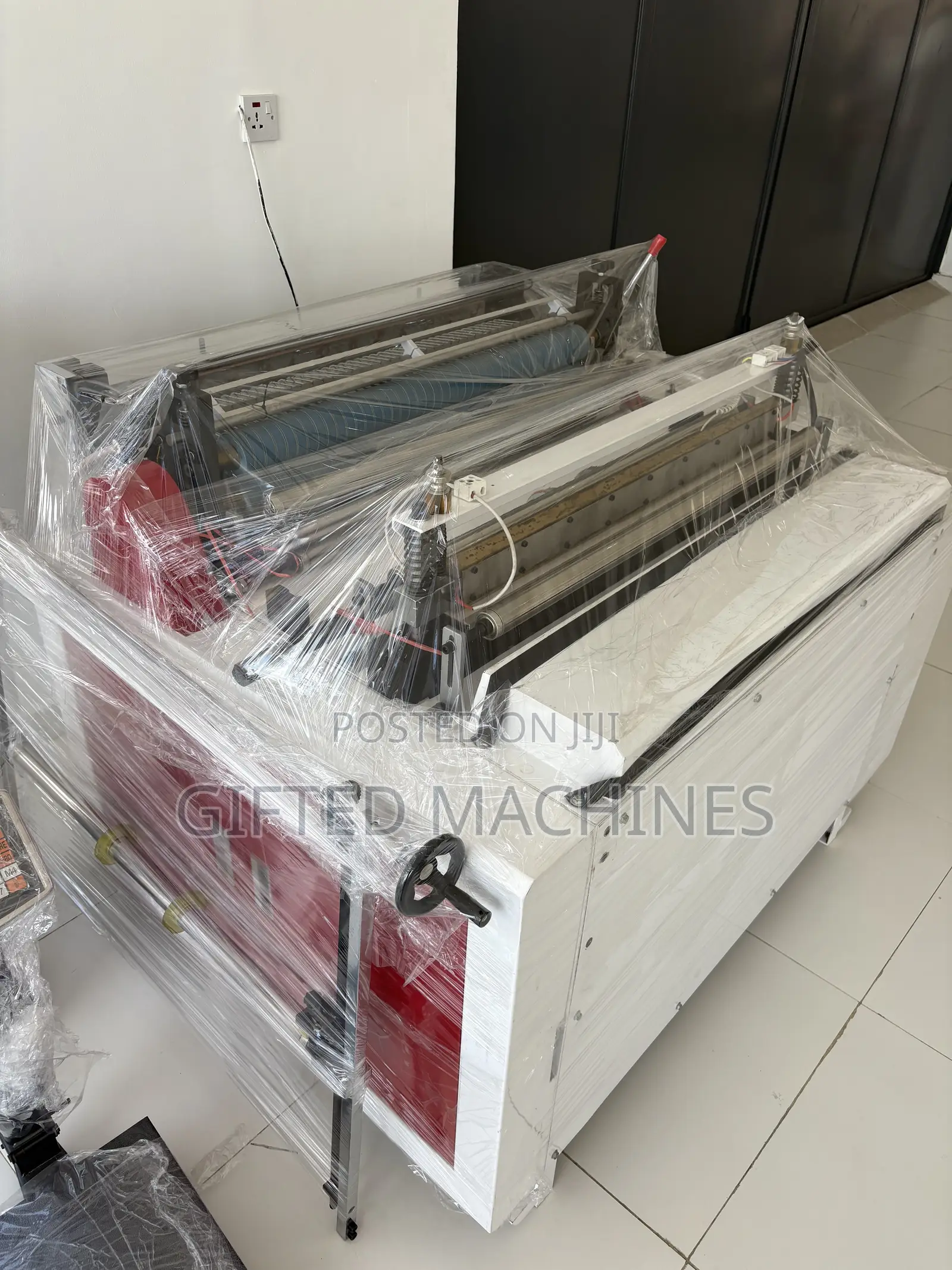 Nylon Bag Cutting and Sealing Machine-Bag Making Machine