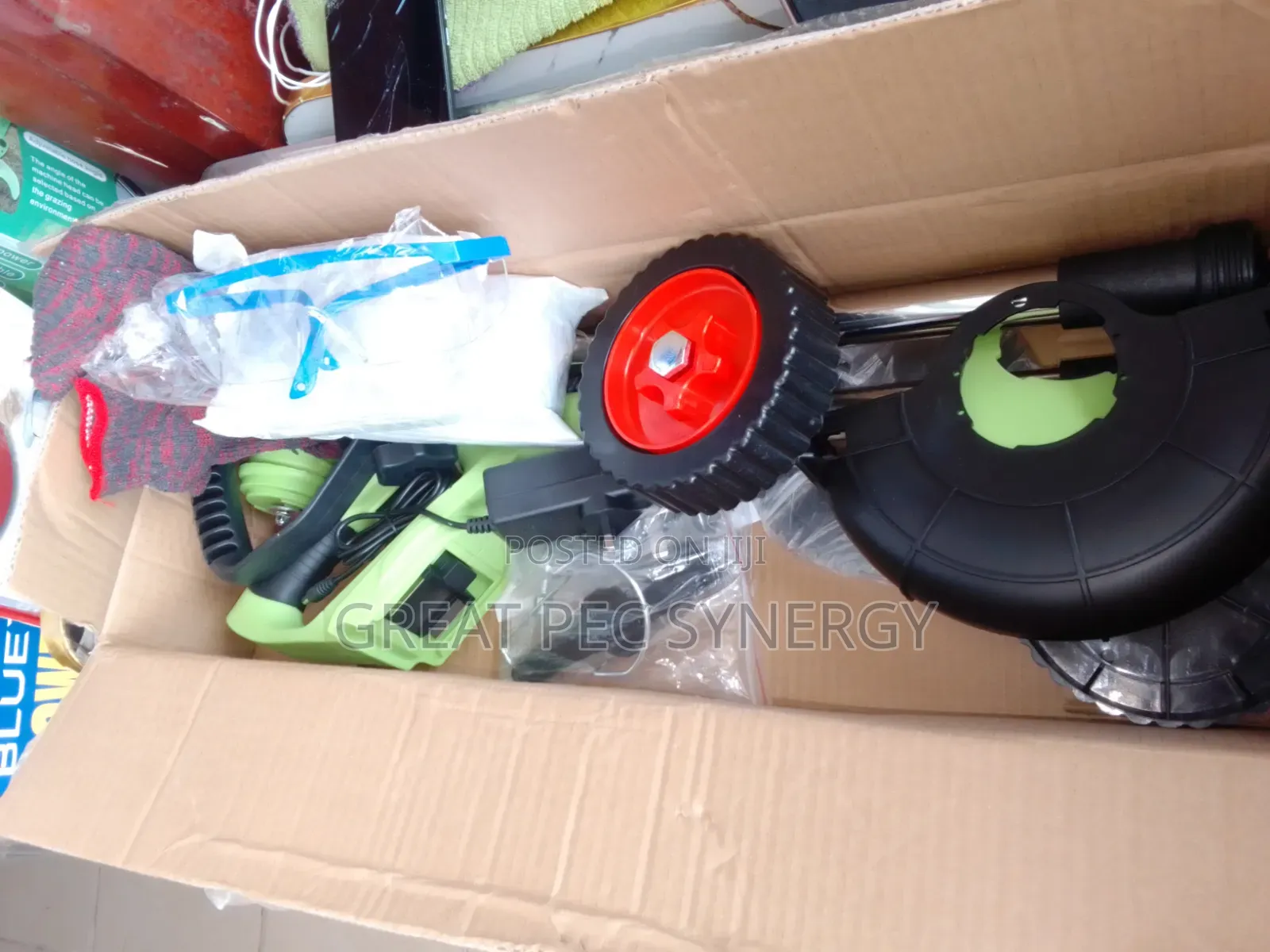 Grass Cutter Rechargeable