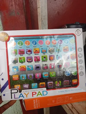 Children Play Pad & Study the Machine