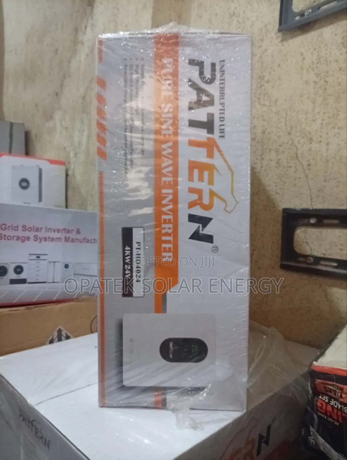 Pattern Hybrid Inverter 3.2kva 24v Available