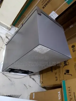 87L Fridge for Cold Drinks, Fresh Meals and Grocery Storage