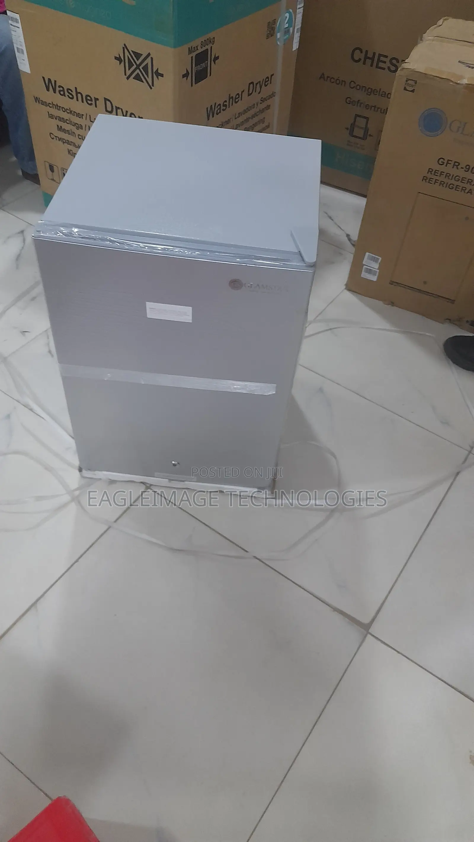 New Glamstar GFR-90S-E Refrigerator for Kitchen