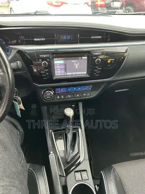 Toyota Corolla 2016 Black