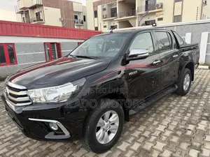 Toyota Hilux 2019 Black