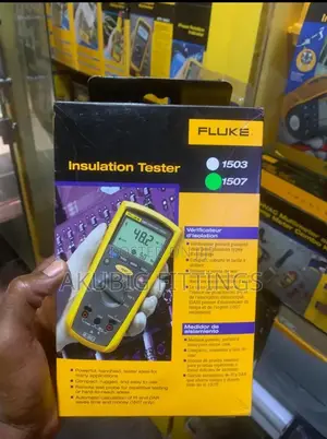 Fluke 1503 Insulation Tester