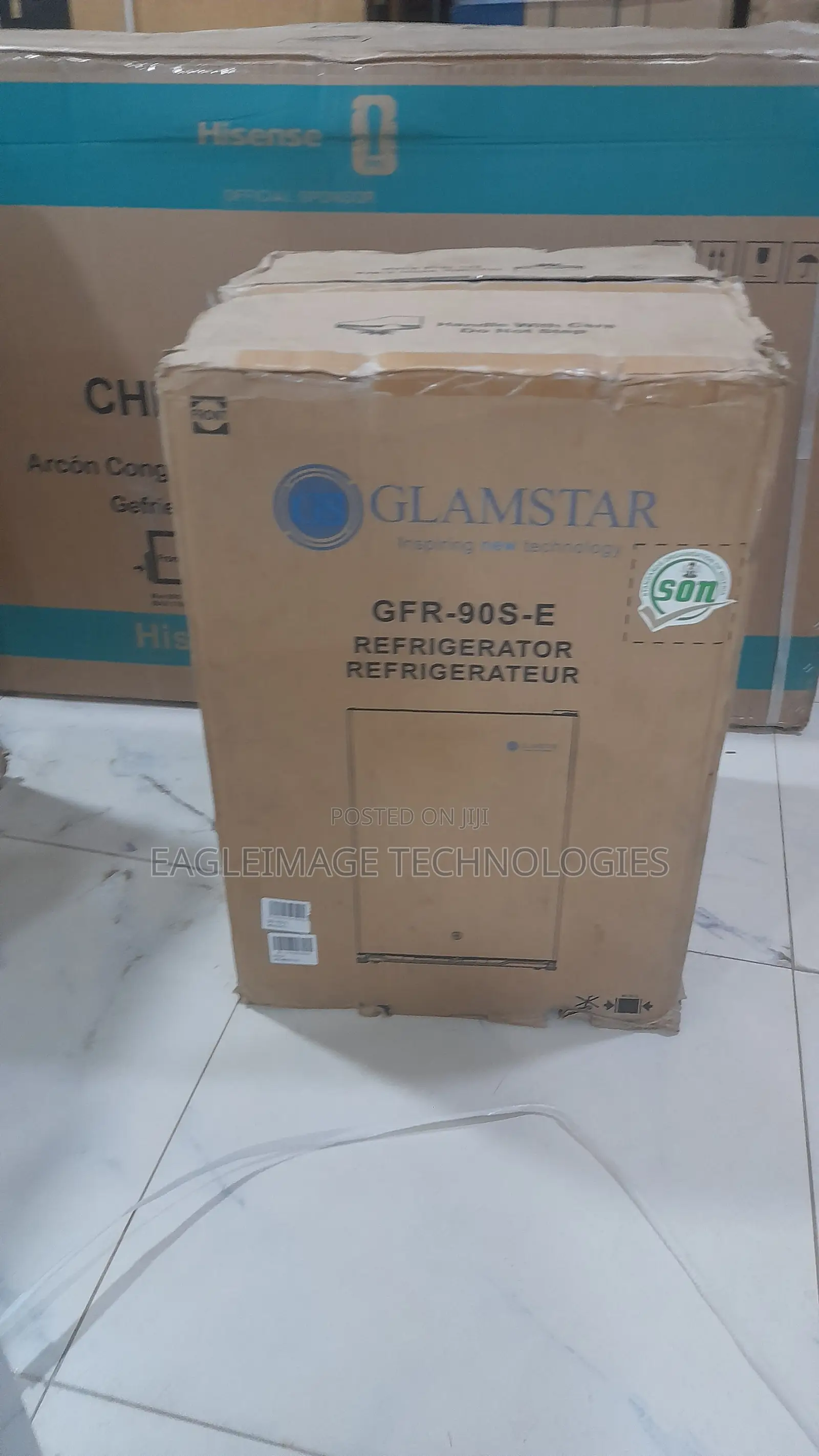 Glamstar GFR-90S-E Compact Top Freezer