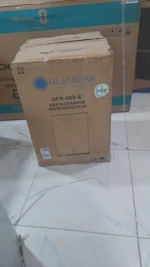 Glamstar GFR-90S-E Refrigerator for Apartments & Offices