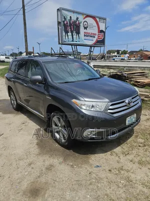 Toyota Highlander 2013 Gray
