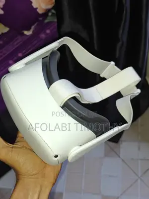 Oculus Quest 2 VR Headset