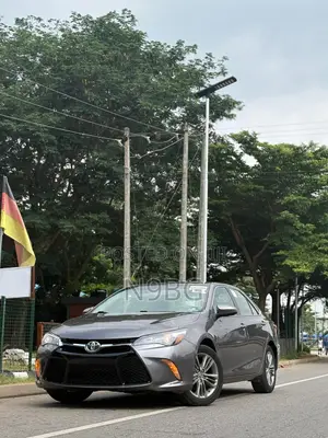 Toyota Camry 2015 Gray
