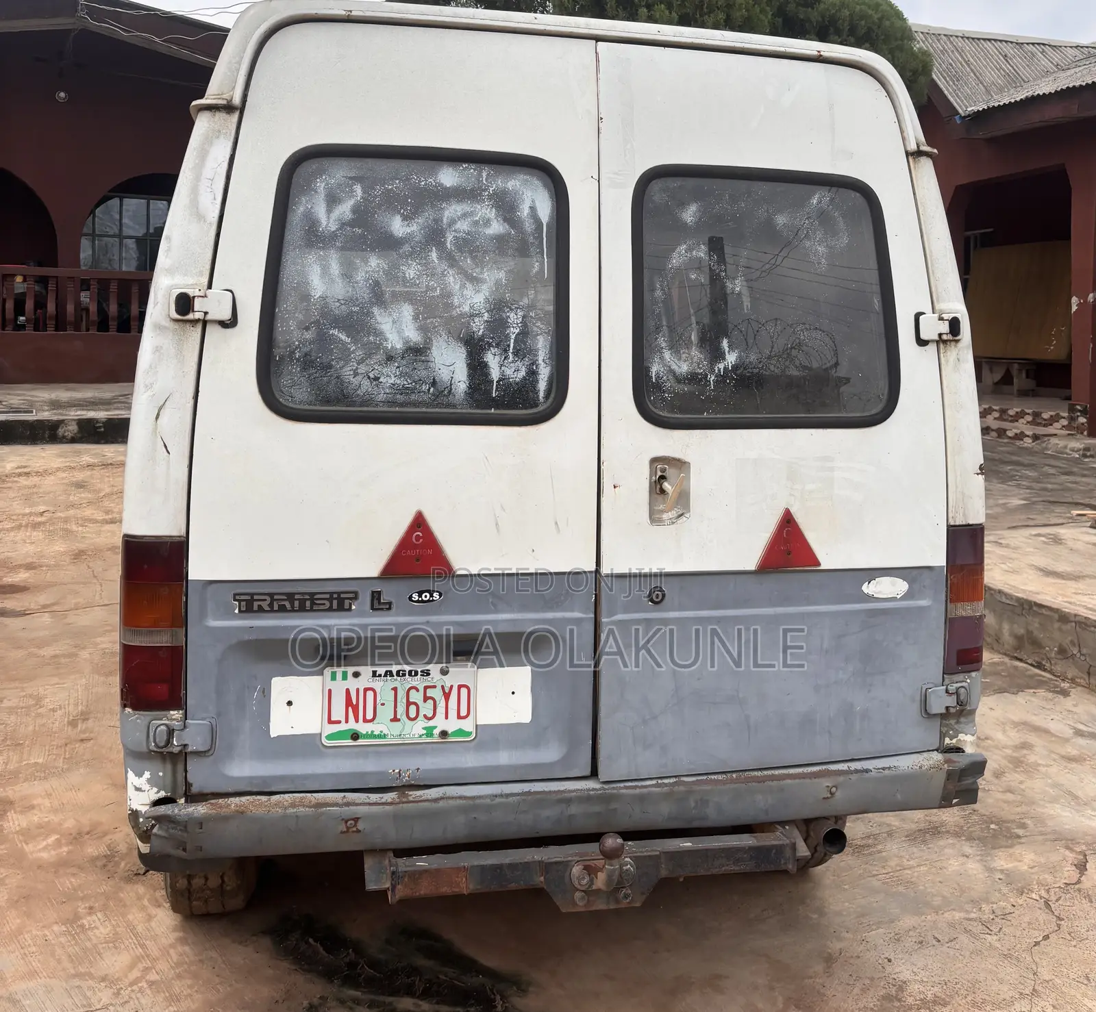Ford Transit 2000 White