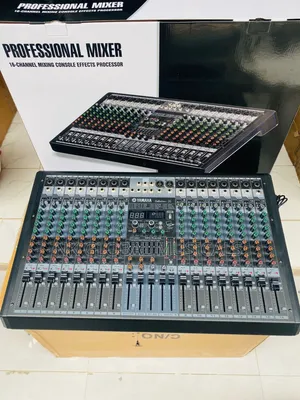 Profesional 16 Channel Mixer Yamaya