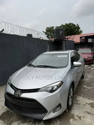 Toyota Corolla 2018 Silver