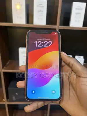 Apple iPhone XR 64 GB Orange