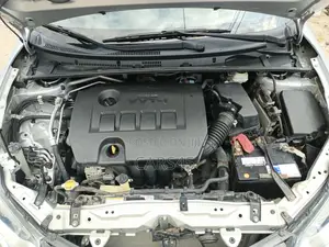 Toyota Corolla 2015 Silver