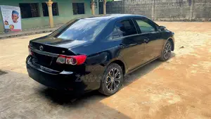 Toyota Corolla 2013 Black