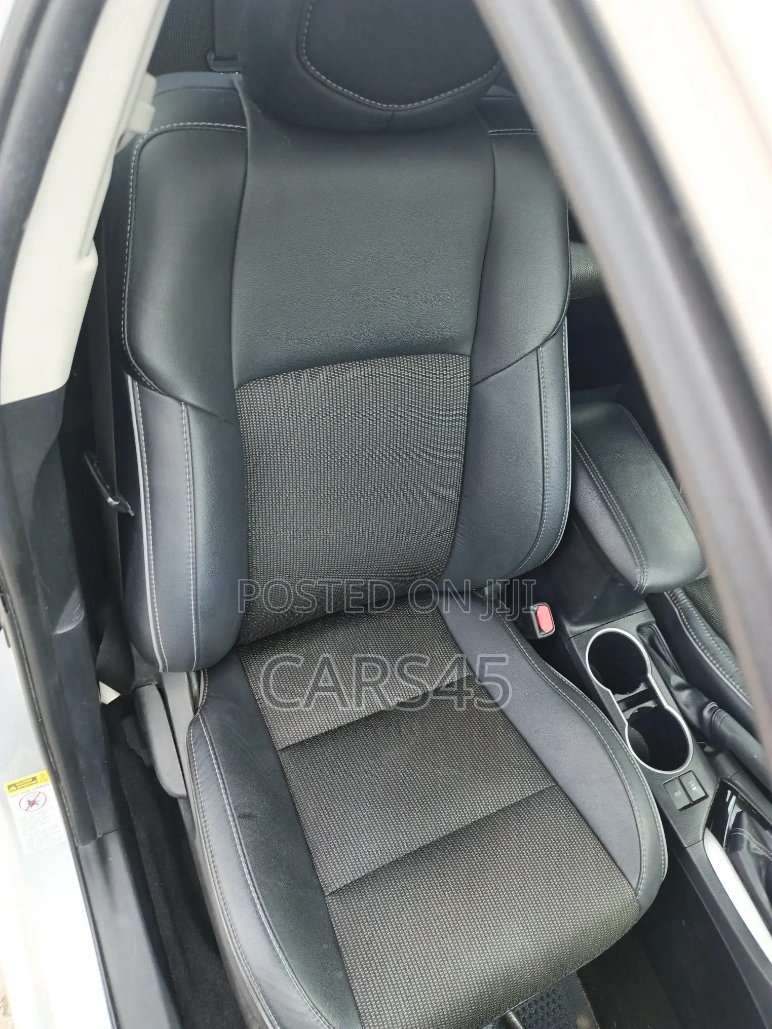 Toyota Corolla 2015 Silver
