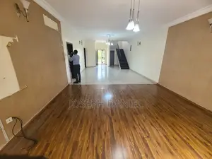 4bdrm Duplex in Friends Colony, Chevron for rent