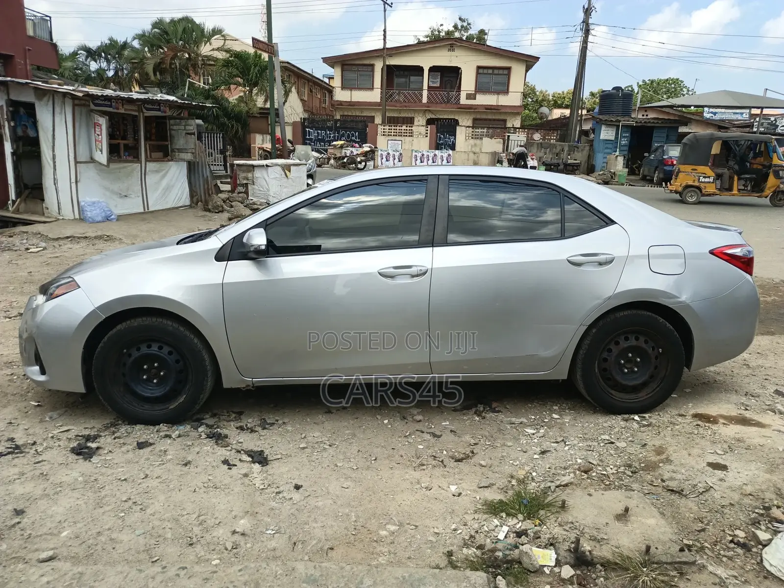 Toyota Corolla 2015 Silver