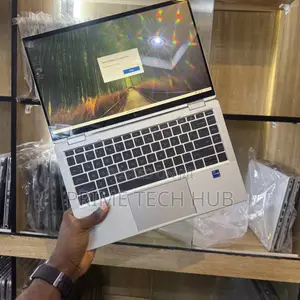 Laptop HP EliteBook 1040 G8 8GB Intel Core i7 SSD 512GB