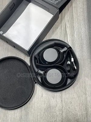Sony ULT Wear Headphone