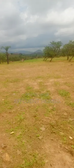 1000sqm for 6units of 3bedroom Block Flat