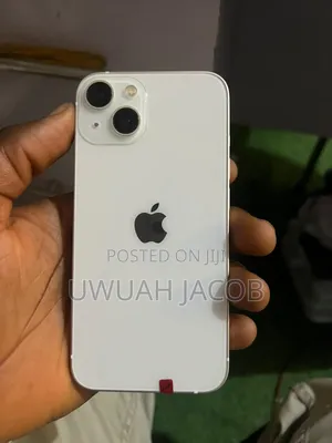 Apple iPhone 13 128 GB White