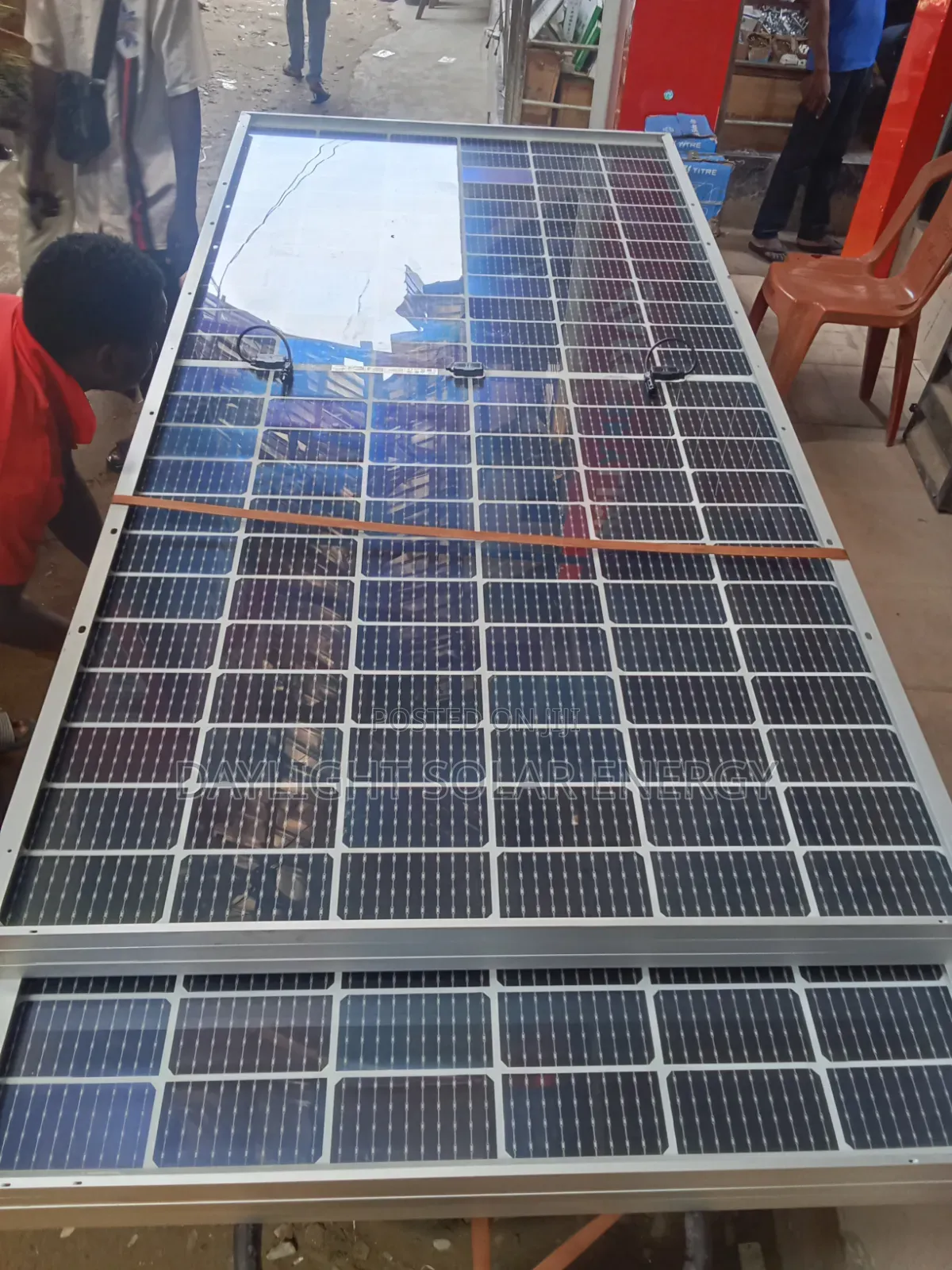 600w Jinko Solar Panels