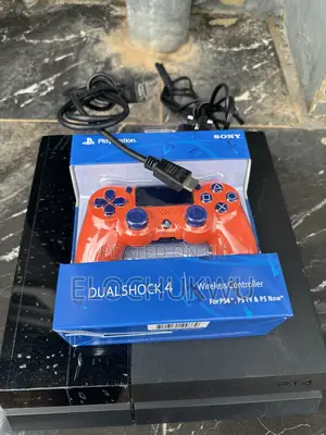 PS4 Standard