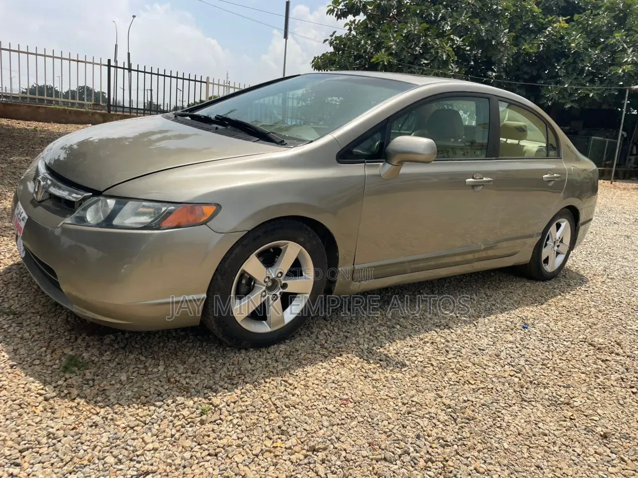Honda Civic 2006 Gold