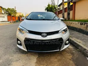 Toyota Corolla 2014 Gray