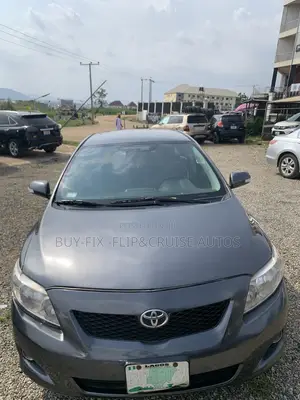Toyota Corolla LE 4dr Sedan (1.8L 4cyl 4A) 2010 Gray