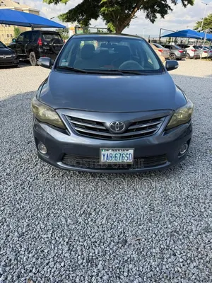 Toyota Corolla 2013 Gray