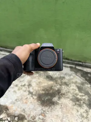 Sony A7RII and 50mm F1.8 Lens