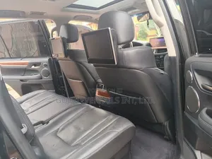 Lexus LX 2017 Black