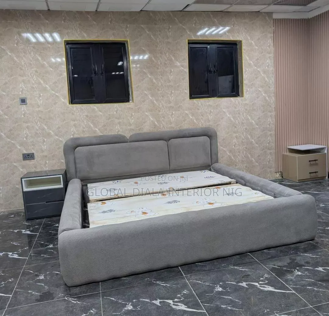 Quality 6by6 Padded Bedframe
