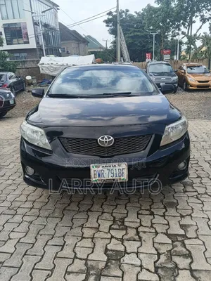 Toyota Corolla 2010 Black