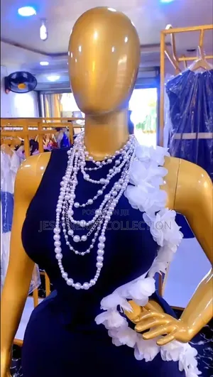 Quality Luxurious Ladies Bandage Dress
