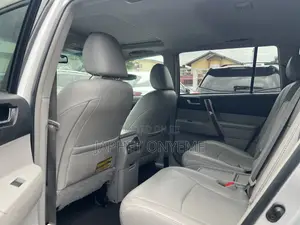 Toyota Highlander Limited 2012 Silver