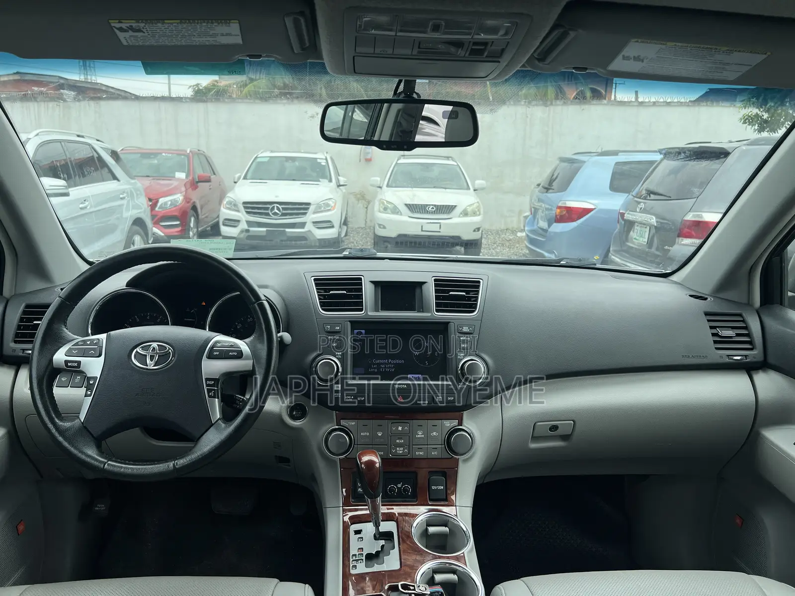 Toyota Highlander Limited 2012 Silver