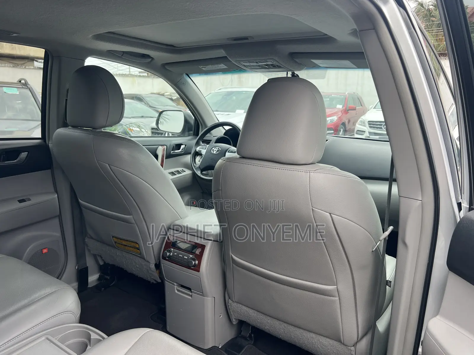 Toyota Highlander Limited 2012 Silver