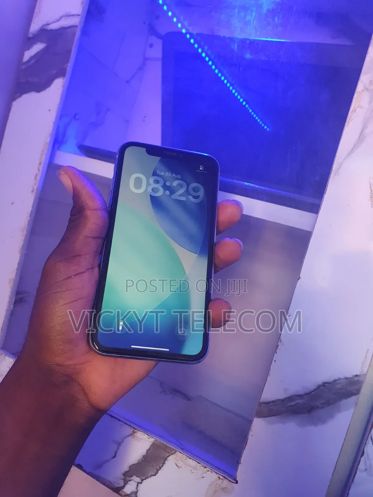 Apple iPhone 11 64 GB White