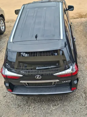 Lexus LX 2018 Black