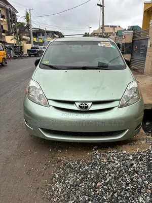 Toyota Sienna LE AWD 2006 Green